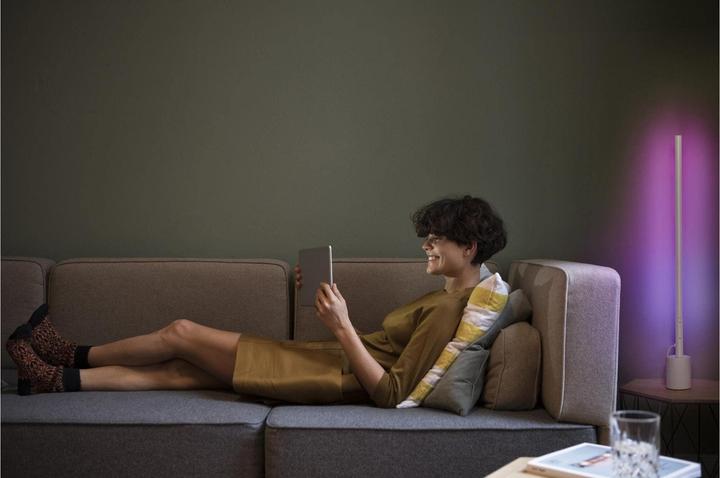 Image du produit Osram Smart Wifi Floor Corner Slim With Remote Control Blanc Slim RGB + Tw + Rc (280 lm)