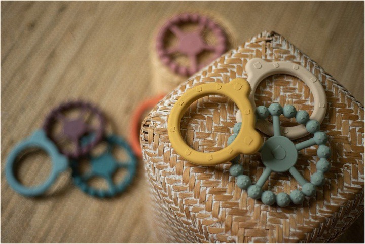 Actual product image Soina Silicone bite ring Noam