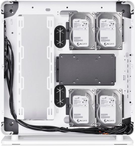 Actual product image Thermaltake Core P6 (SSI CEB, ATX, mATX, Mini-ITX)