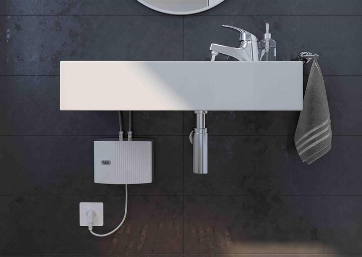 Produktbild AEG Haustechnik MTE 350 Elektronischer Klein-Durchlauferhitzer nur fürs Handwaschbecken, 3,5 kW, mit Stecker, VDE