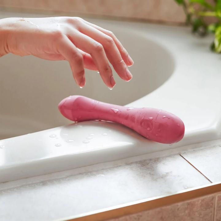Produktbild Dame Products Arc G-Spot Vibrator Plum