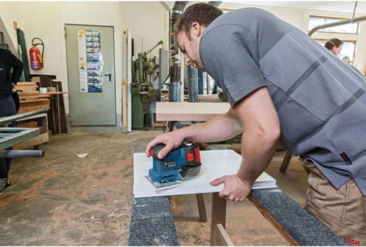 Actual product image Bosch Professional Gss 18v-10 (Sander)