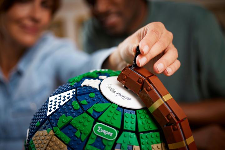Produktbild LEGO Globus (21332, LEGO Ideas, LEGO Seltene Sets)