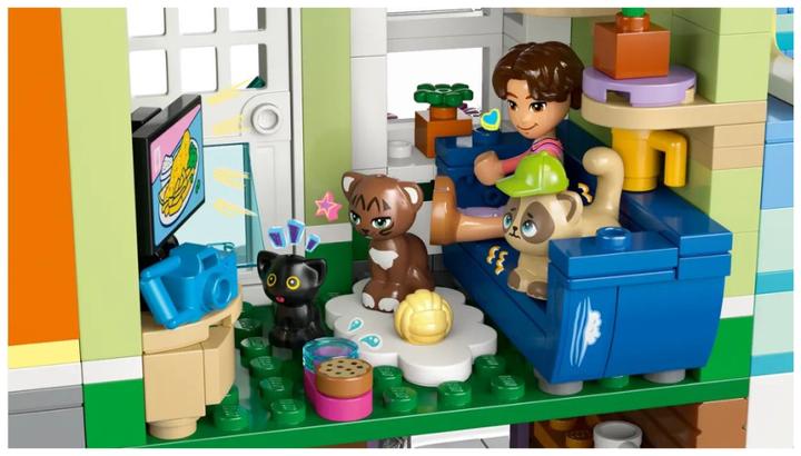 Immagine prodotto LEGO Heartlake City Wohn- und Einkaufsstrasse (42670, LEGO Friends)