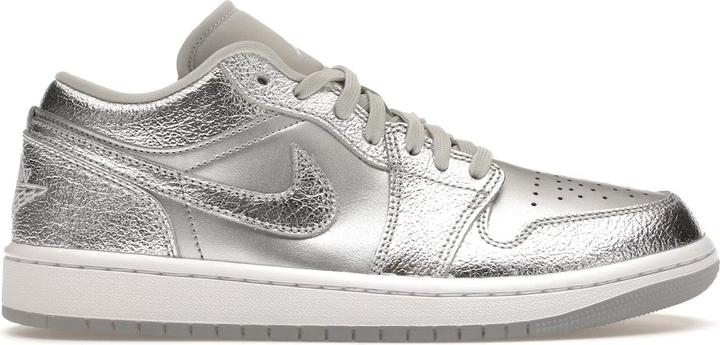 Image du produit Jordan 1 Low SE Metallic Silver (Women's) (40.5)
