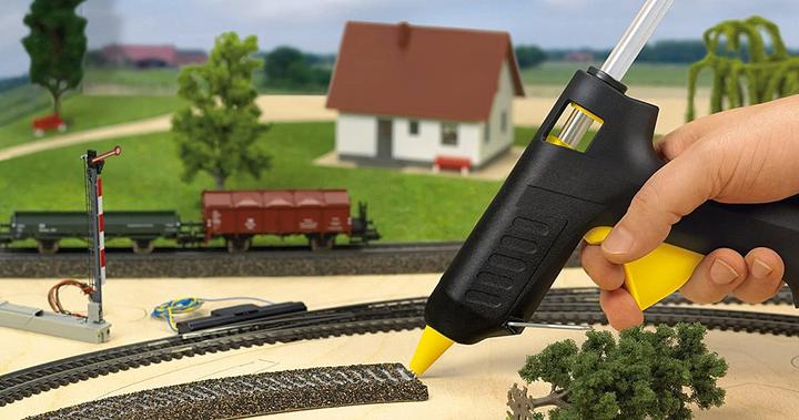 Actual product image Pattex HOT Pistol Supermatic