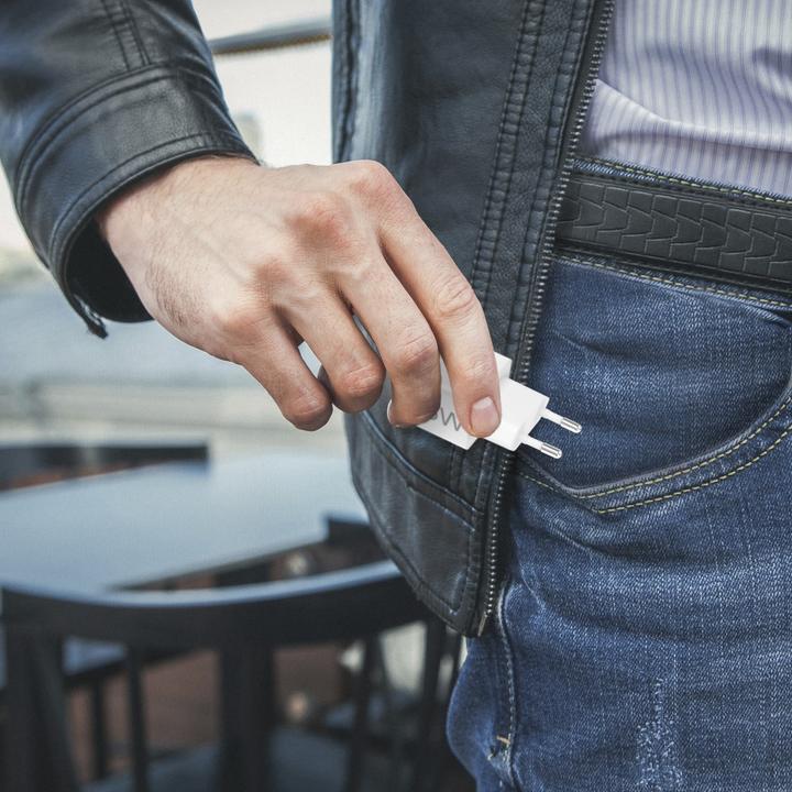 Actual product image Hama Mini Charger, Power Delivery (PD)/Qualcomm®, 25 Watt, White (25 W)