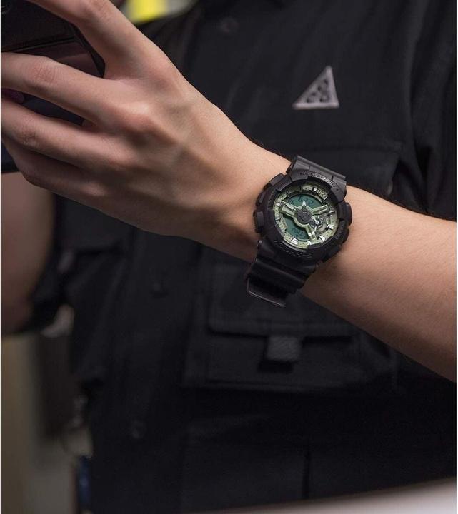 Produktbild G-Shock GA-110CD-1A3ER (Analoguhr, Sportuhr, Chronograph, 55 mm)
