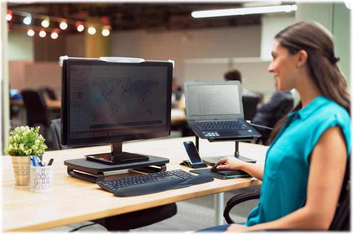 Actual product image Kensington SmartFit stand (Table, 20.98")