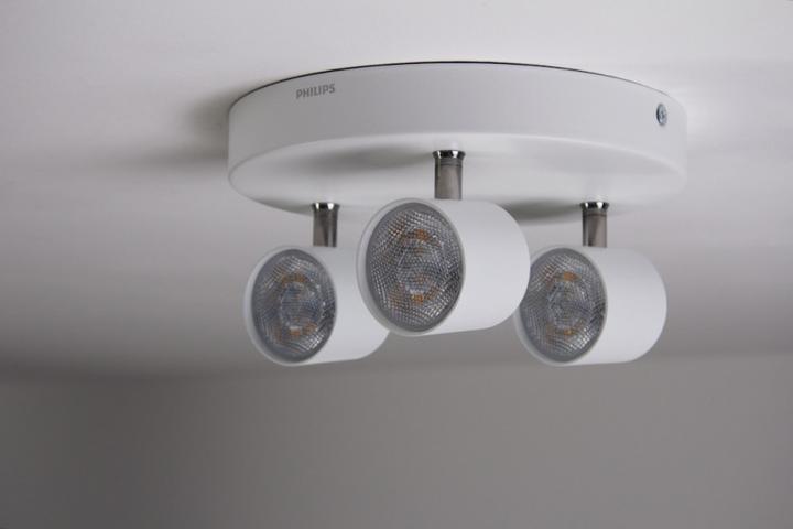 Actual product image Philips myLiving Star (1500 lm)