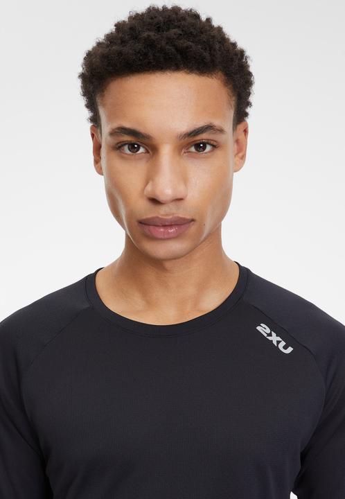 Actual product image 2XU Aero (L)