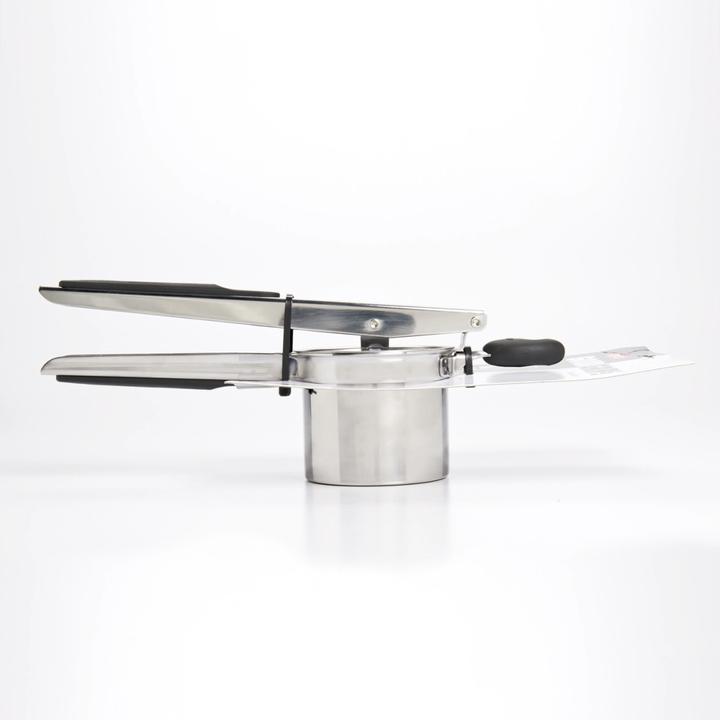 Actual product image OXO Kartoffelpresse