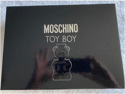 Actual product image Moschino Spring 2022 Eau de Parfum 100 / BG (Eau de toilette, 100 ml)