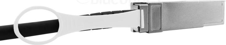 Actual product image BlueLAN 10322. cable length: 5 m, port 1: QSFP, port 2: 4xSFP+