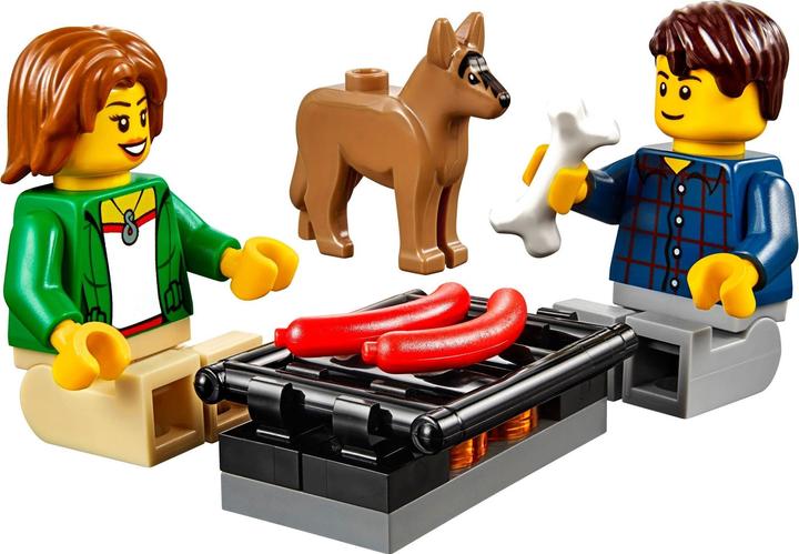 Actual product image LEGO City Van & Caravan (60117, LEGO City)