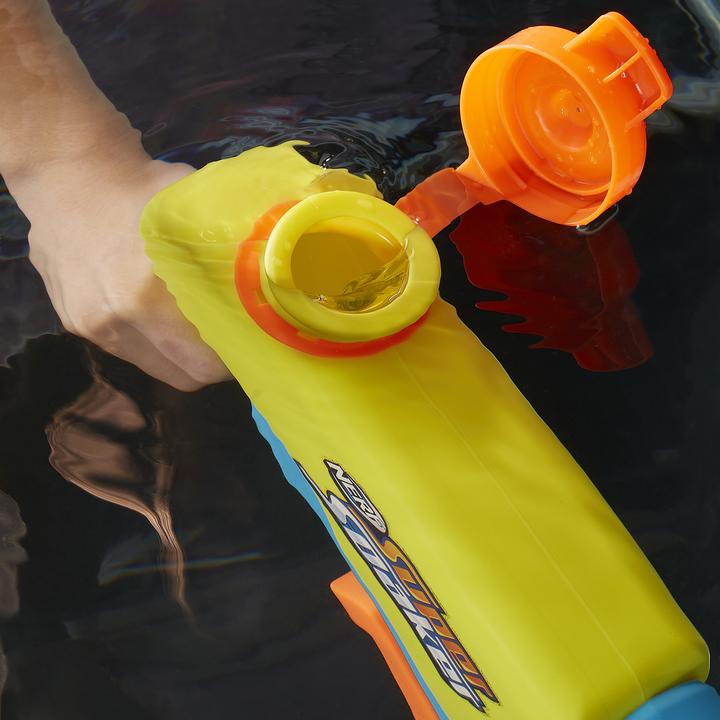 Image du produit Nerf Super Soaker Wave Spray Blaster à eau (Réservoir intégré)