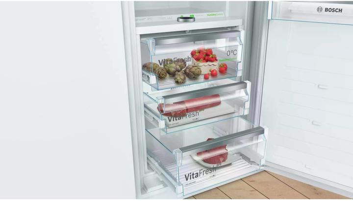 Actual product image Bosch Hausgeräte Serie 8 KIF82PFE0 (269 l)