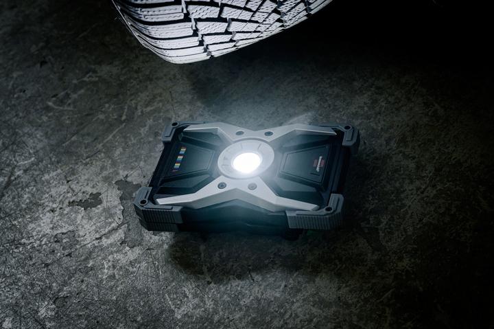 Produktbild Brennenstuhl Rufus 15Cri 96 (2700 lm)