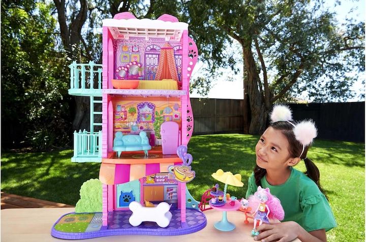 Actual product image Enchantimals Town House & Cafe playset