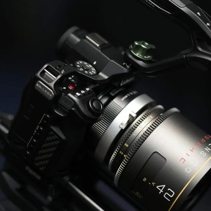 Actual product image Tilta Full Camera Cage for Panasonic S1R (Cage)