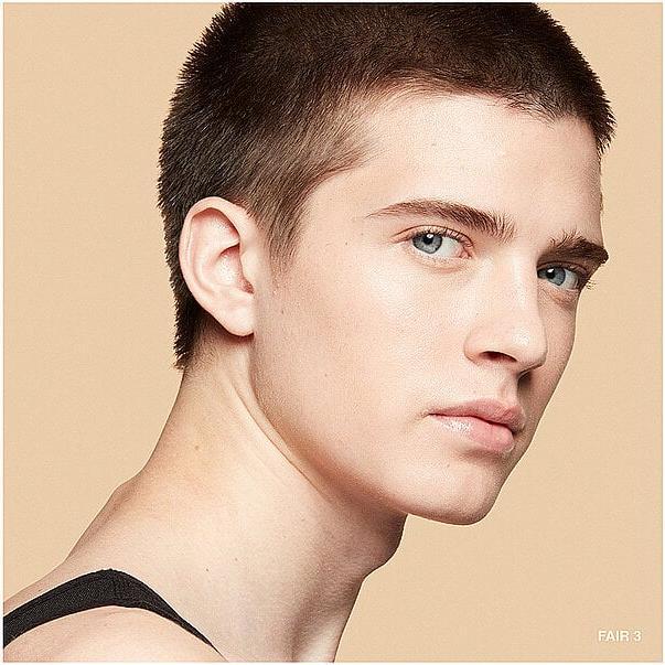 Image du produit Bobbi Brown Vitamin Enrichie Skin Tint Sun Protection Factor 15 Fair 3 (Équitable 3)