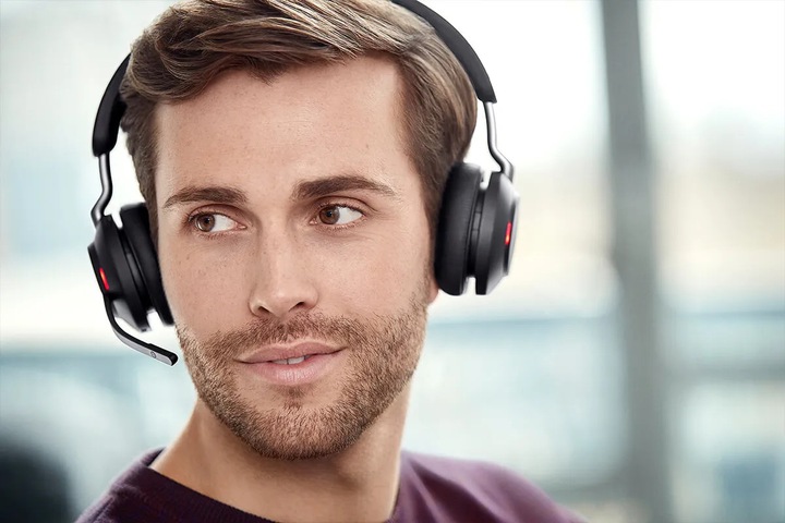 Produktbild Jabra Evolve2 65 UC (Kabellos, USB-C)