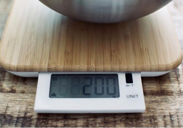 Produktbild Livoo Küchenwaage und Schneidebrett
