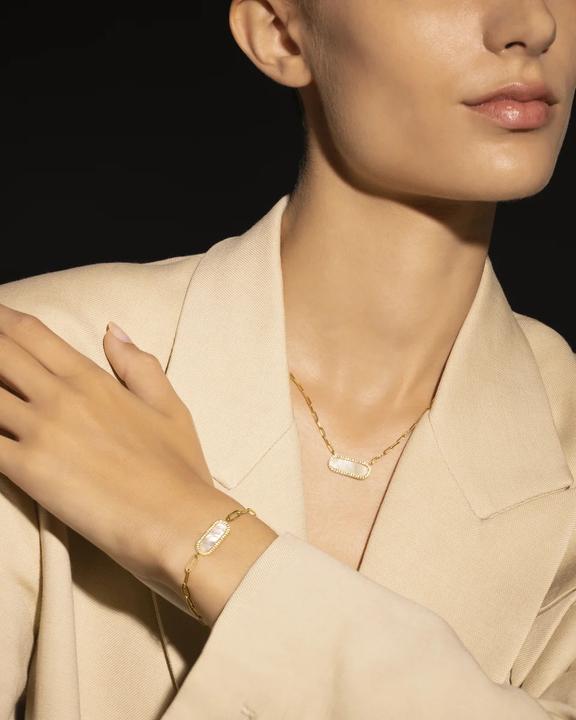 Immagine prodotto Charles Garnier Collana in argento placcato oro, madreperla e zirconi (Oro, Madreperla, Ossidi di zirconio)
