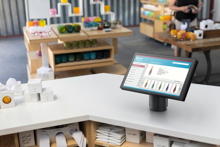 Productafbeelding HP Engage One Pro All-in-One System (256 GB, 8 GB, Intel Core i3-10100E)