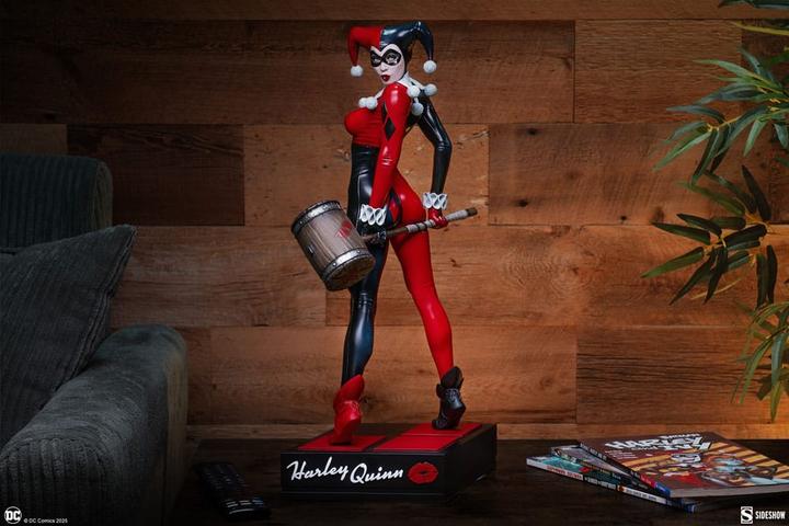Produktbild Sideshow DC Comics Harley Quinn 1/4 Premium Format Statue