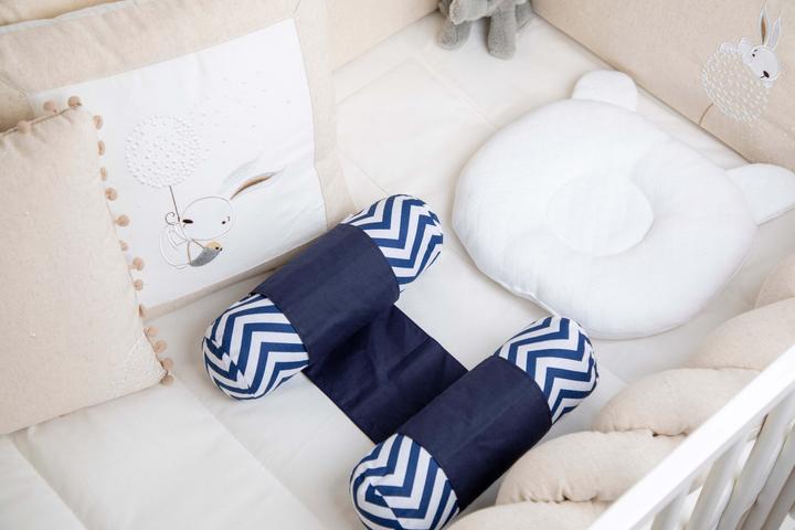 Produktbild Minuby Seitenlagerungskissen "Dunkelblau"