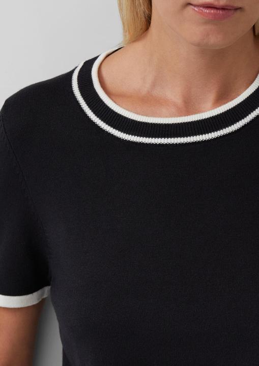 Produktbild s.Oliver Strickpullover Kurzärmeliger Strickpullover mit Kontrastdetails (40)