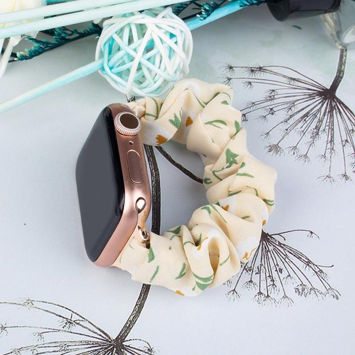 Productafbeelding Hurtel Fabric Watch 7 bandje 7/6/5/4/3/2 / SE (45/44 / 42mm) bandje armband op elastiek geel (42 mm, 44 mm, 45 mm, Textiel met elastisch trekkoord)