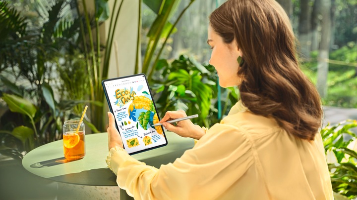 Actual product image Huawei MatePad Pro 10.8 WiFi (10.80", 256 GB, Midnight Gray)