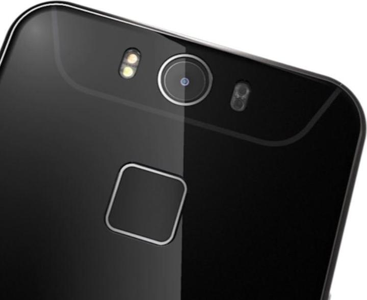 Productafbeelding Gigaset ME Pro (32 GB, Black, 5.50", Dubbele SIM, 20 Mpx, 4G)