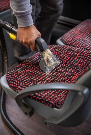 Produktbild Kärcher Sprühextraktionsgerät Puzzi 8/1