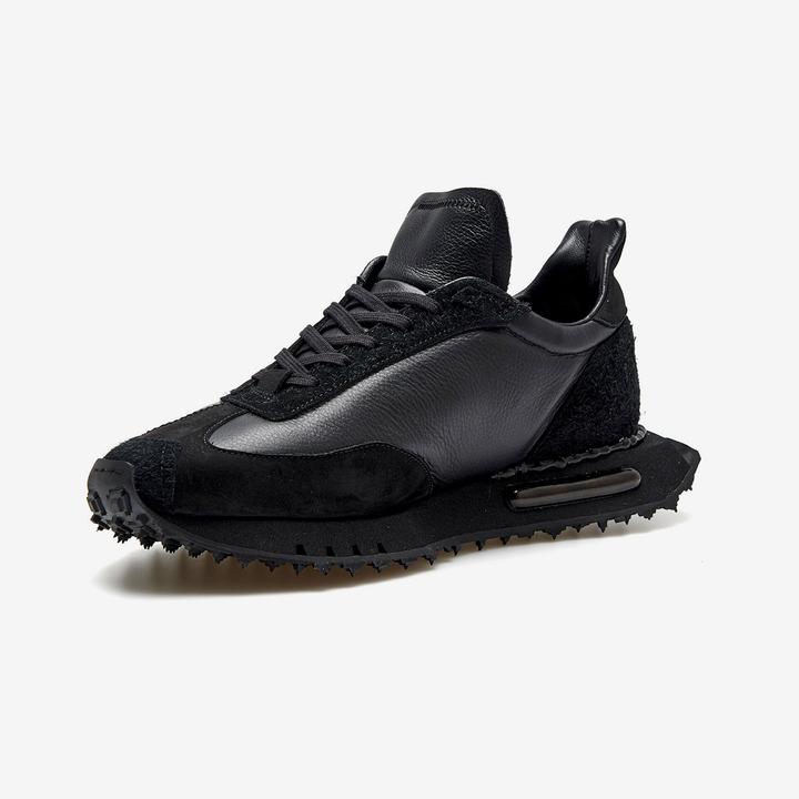 Actual product image BePositive Space Race - Triple Black (43)