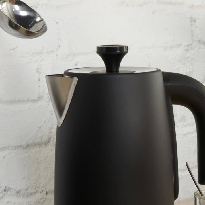 Produktbild Petra PT5632MBLKVDE 3KW Kettle matte black (1.70 l)