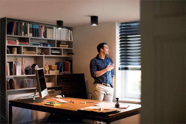 Produktbild Philips Hue Pillar Basis (250 lm, GU10)