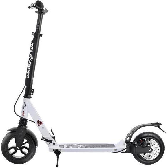 Thumbnail - Nils, Scooter