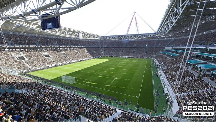 Actual product image Konami eFootball PES 2021 Season Update (PS4, Multilingual)