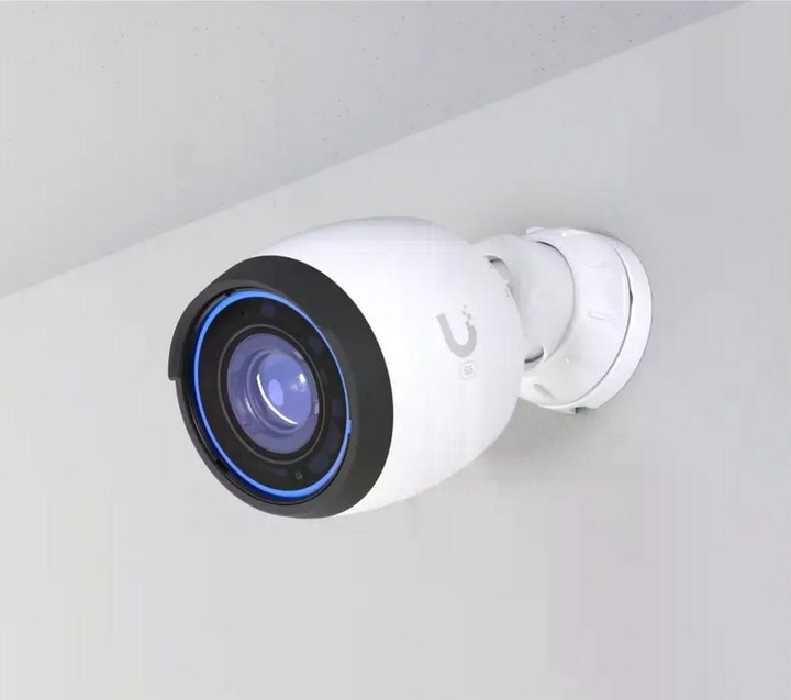 Actual product image Ubiquiti G5 Pro (3840 x 2160 pixels)