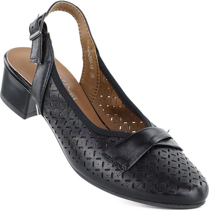 Immagine prodotto Jezzi Women's openwork pumps with a strap, black ASA200-18 (39)