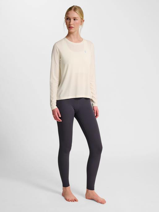 Produktbild hummel hmlYOGA SOFT LOOSE W T-SHIRT LS (XS)