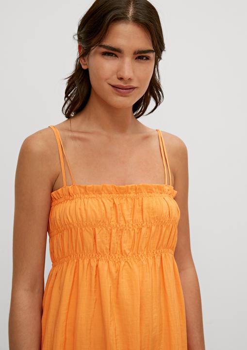 Image du produit Comma Kleid Midi-Kleid mit Rüschendetail (44)