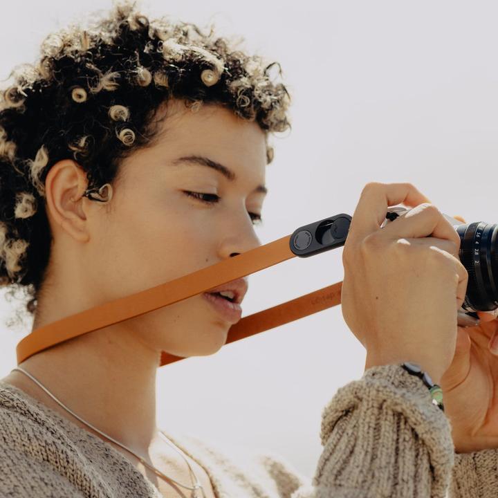 Produktbild Peak Design Leather Camera Strap Short & Neck (Nackengurt)