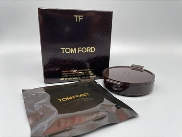 Produktbild Tom Ford Traceless Touch Foundation SPF45 Refill (0.5)