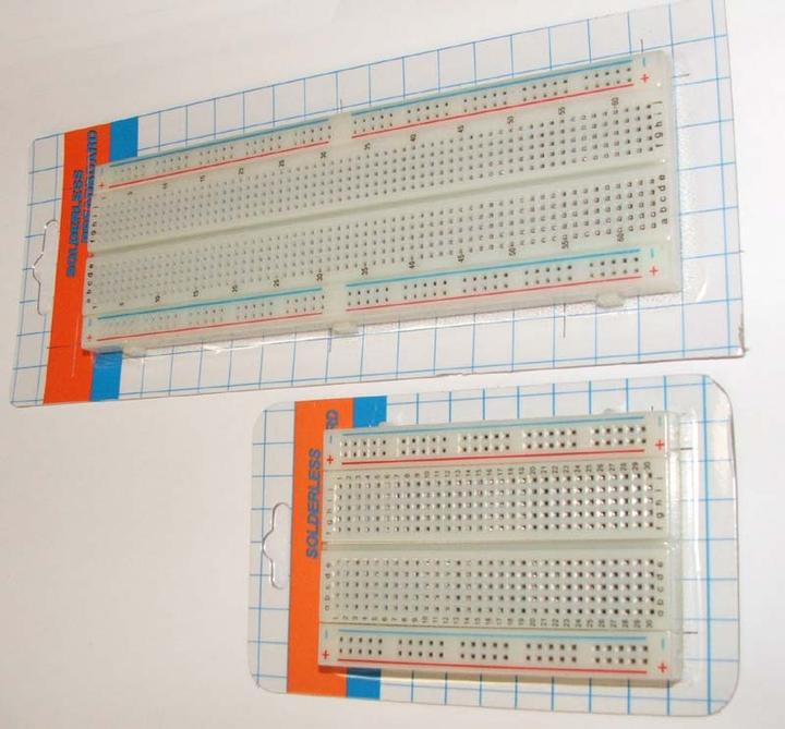 Immagine prodotto OEM Set di breadboard full-size e half-size per schede plug-in (Breadboard)