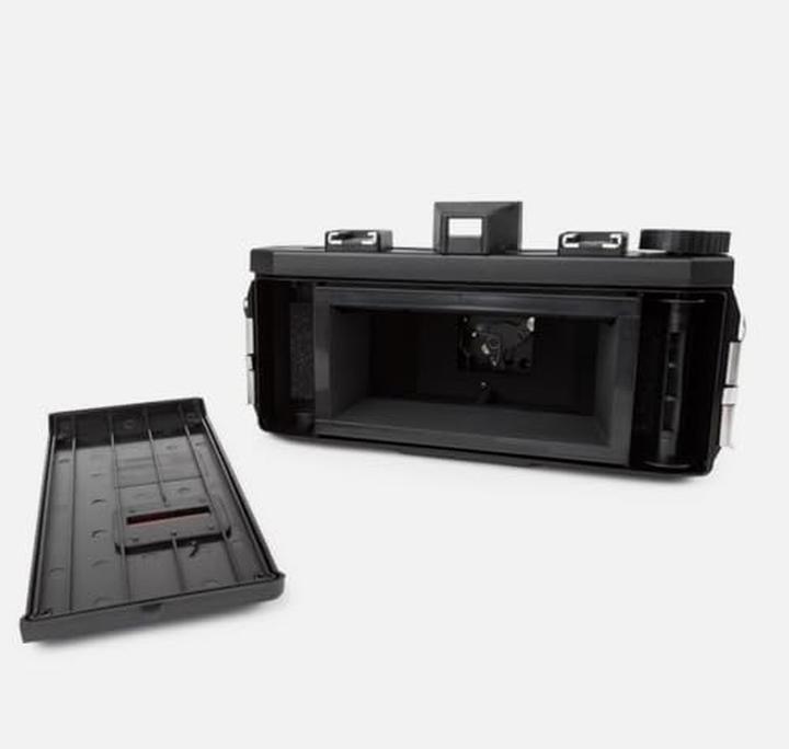 Actual product image Holga 120N Pan