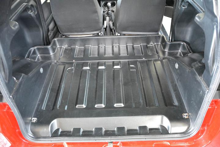 Actual product image Aristar Guardliner Boot Liner